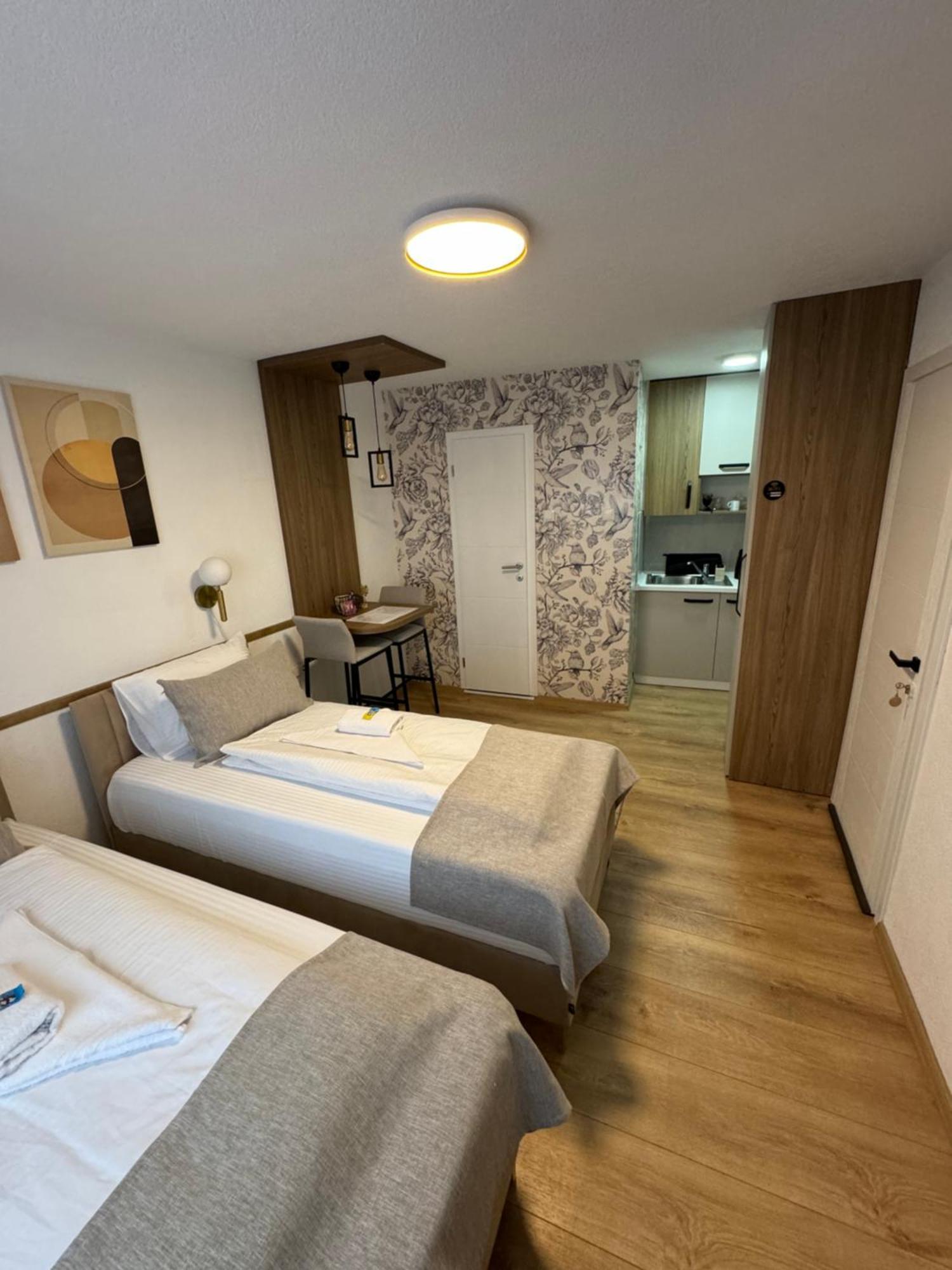 Apartments Han 2 塞拉耶佛 外观 照片